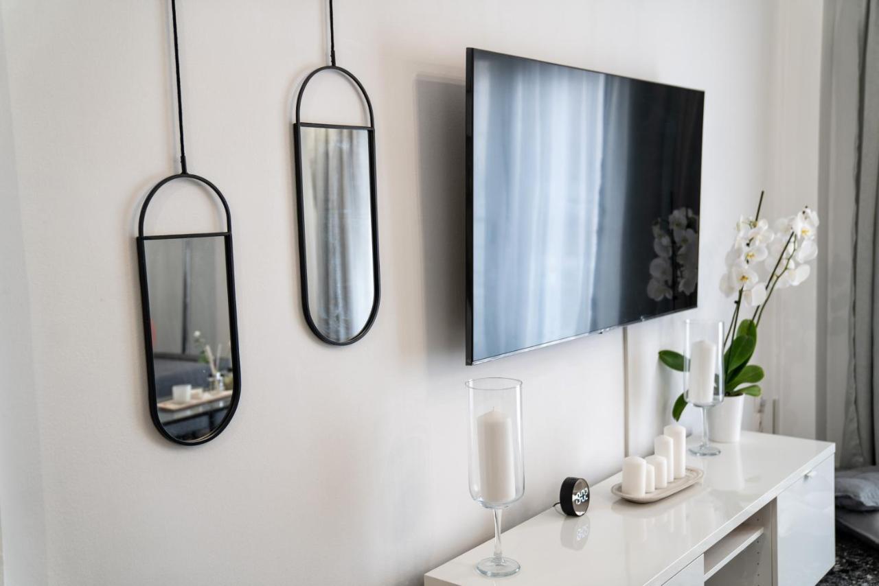 Lux Apartment Near Acropolis! In The Heart Of Atene Esterno foto