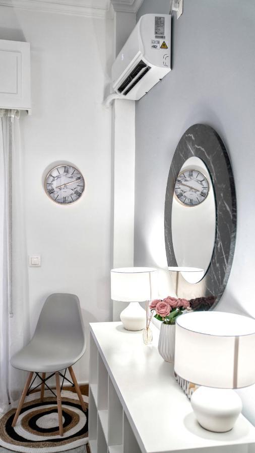 Lux Apartment Near Acropolis! In The Heart Of Atene Esterno foto
